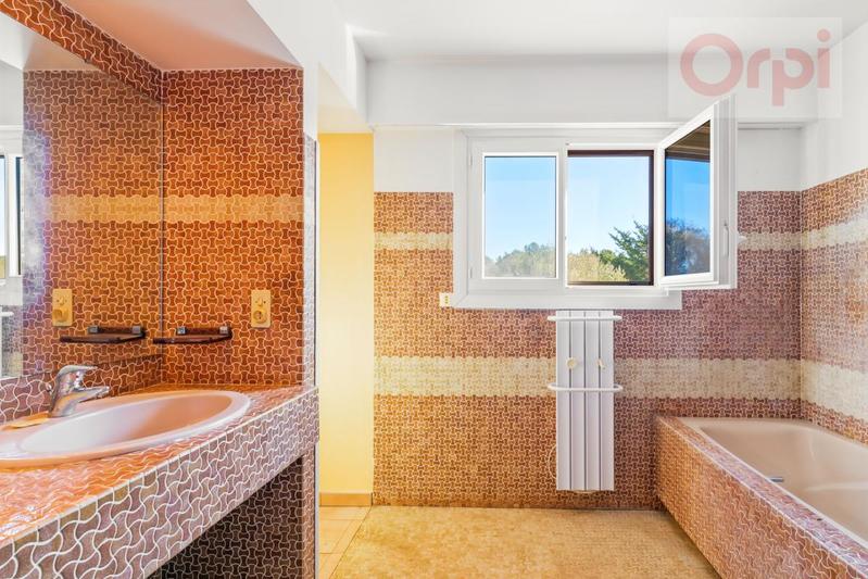 Villa - 164 m² - 5 pièces