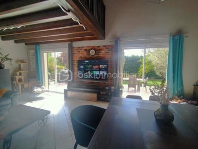 Maison - 120 m² - 6 pièces