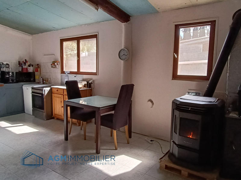 Propriété - 89 m² - 4 pièces