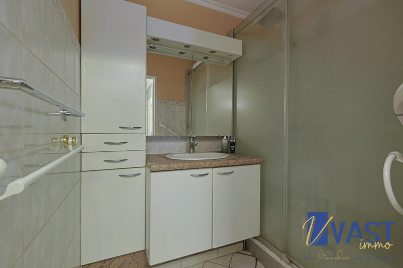 Appartement - 87 m² - 4 pièces