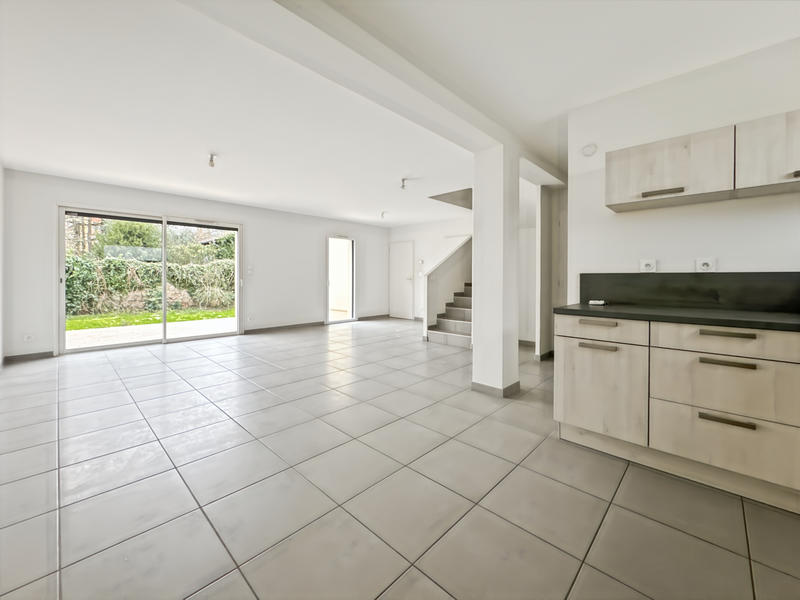 Maison - 117 m² - 5 pièces