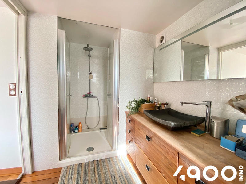 Appartement - 170 m² - 6 pièces