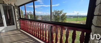 Maison - 153 m² - 5 pièces