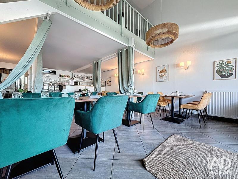 Local commercial - 128 m²