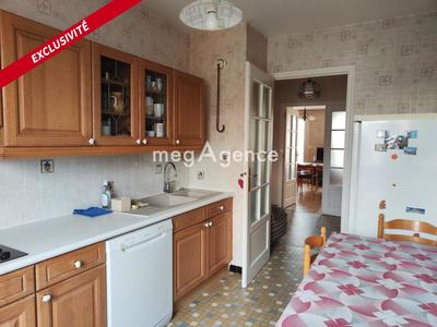 Appartement - 88 m² - 4 pièces