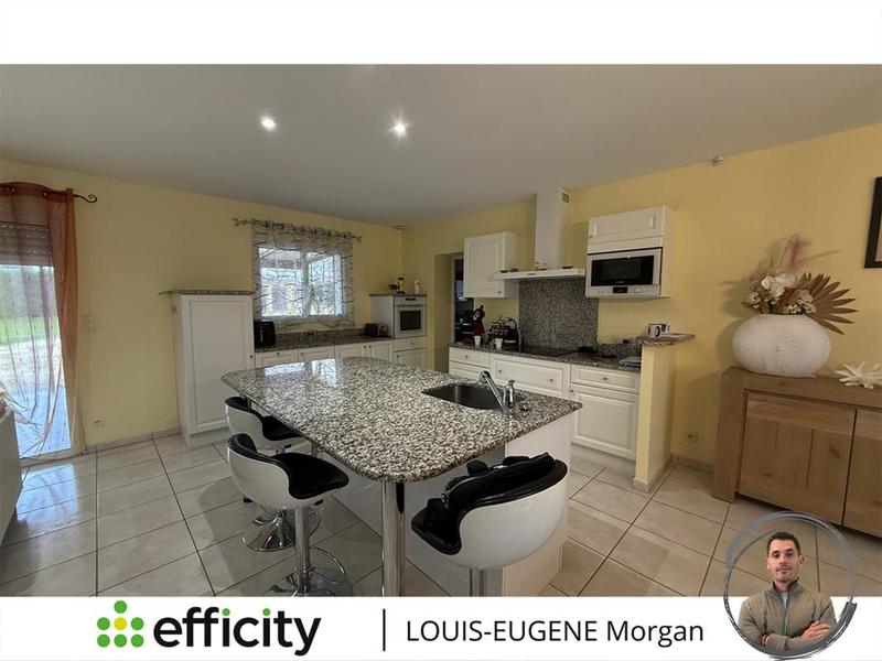 Pavillon - 135 m² - 6 pièces