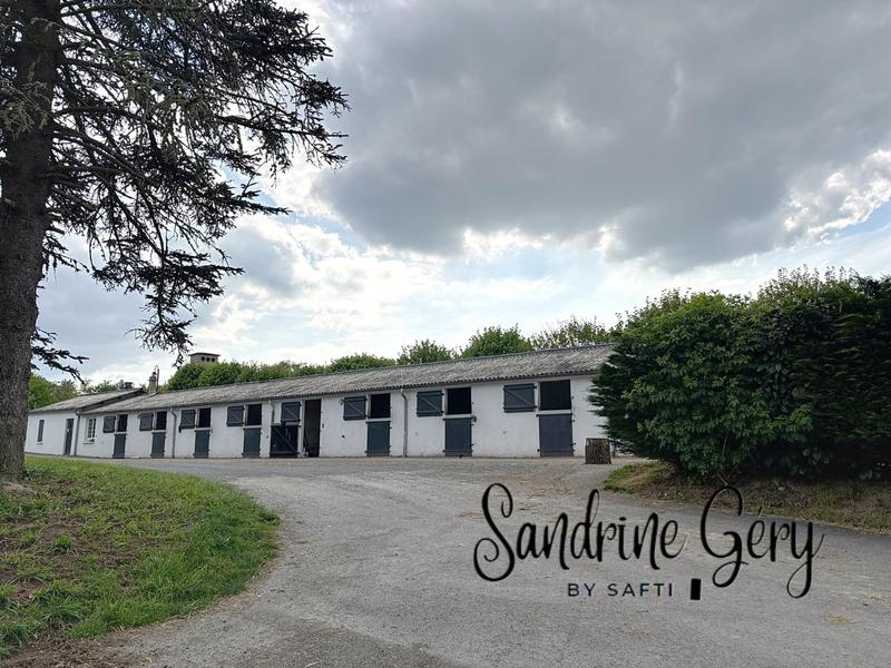 Maison - 160 m² - 7 pièces