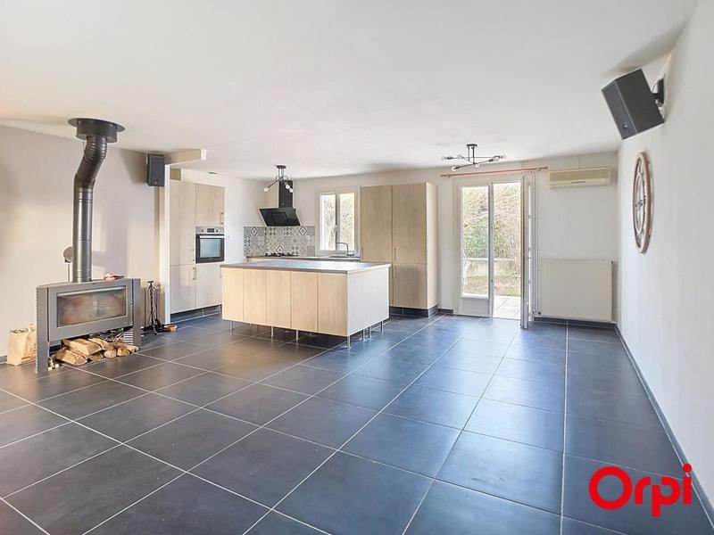 Maison - 112 m² - 4 pièces