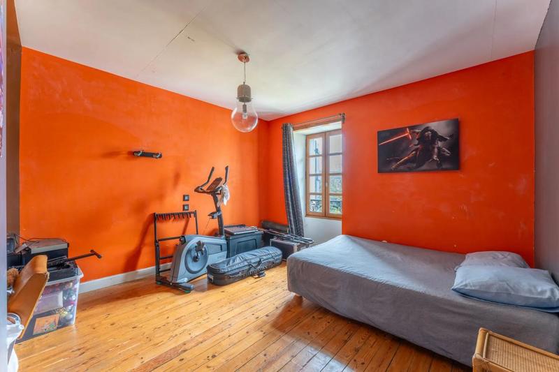 Maison - 160 m² - 9 pièces