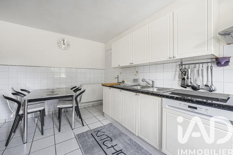 Maison - 128 m² - 7 pièces