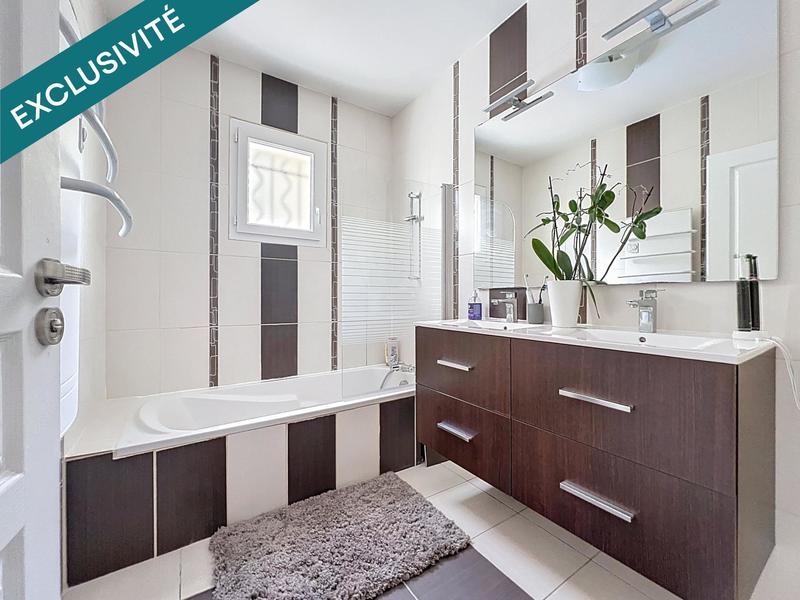 Maison - 115 m² - 5 pièces