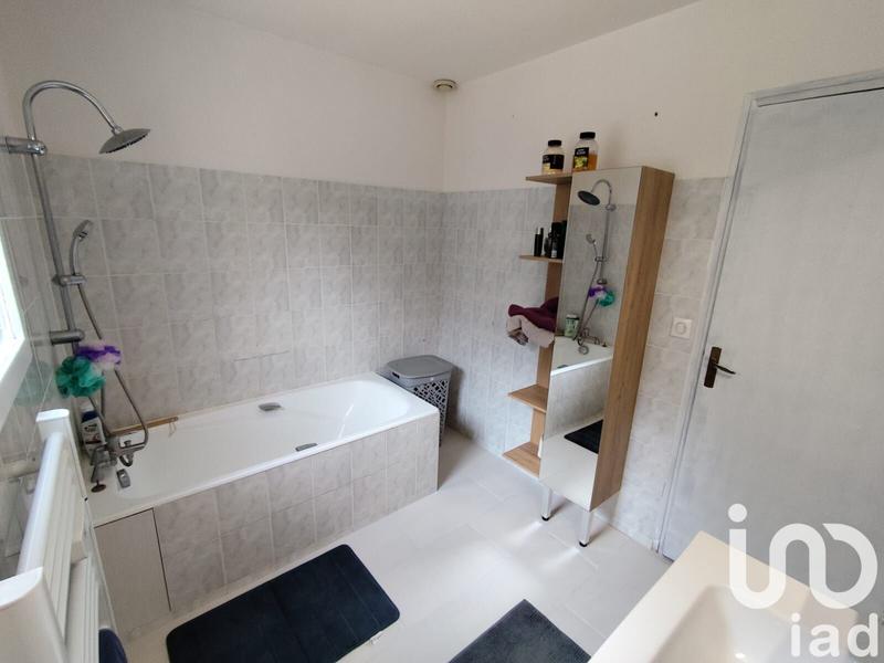 Maison - 97 m² - 5 pièces