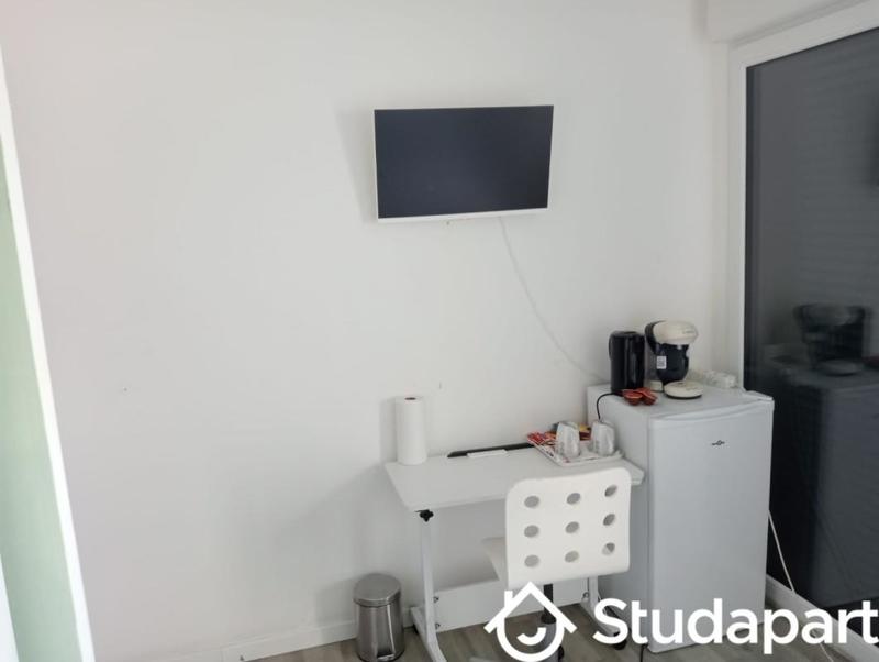 Chambre - 14 m² - 1 pièce