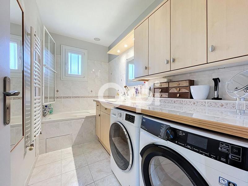 Maison - 129 m² - 6 pièces