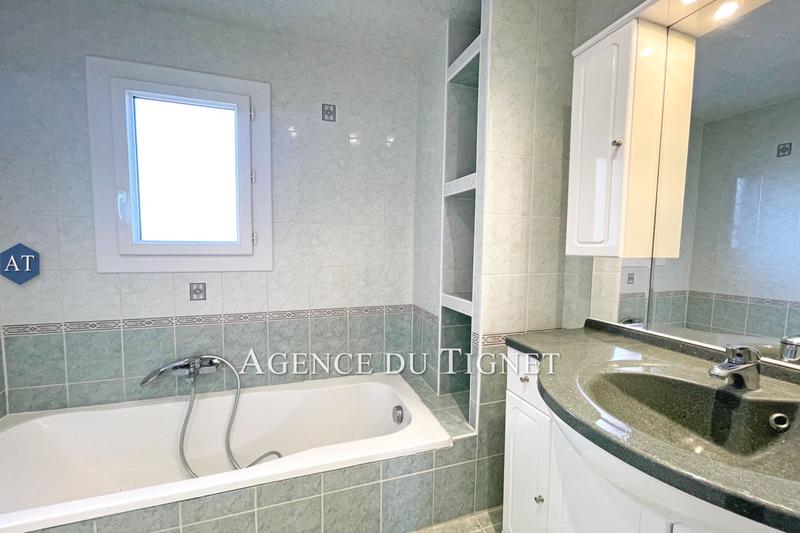 Appartement - 142 m² - 6 pièces