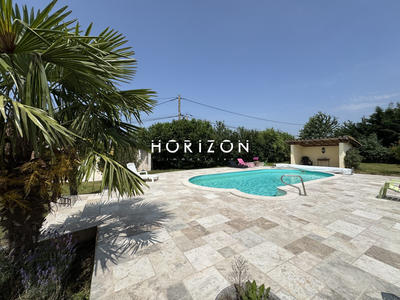 Ferme - 267 m² - 10 pièces