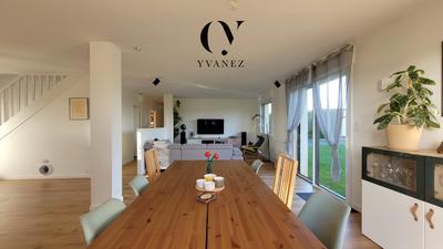 Maison - 140 m² - 7 pièces