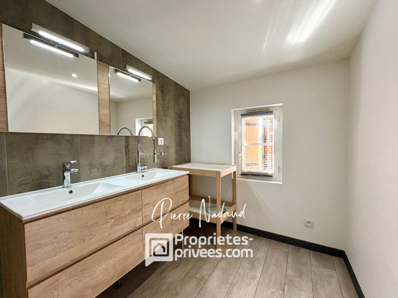 Maison - 152 m² - 4 pièces