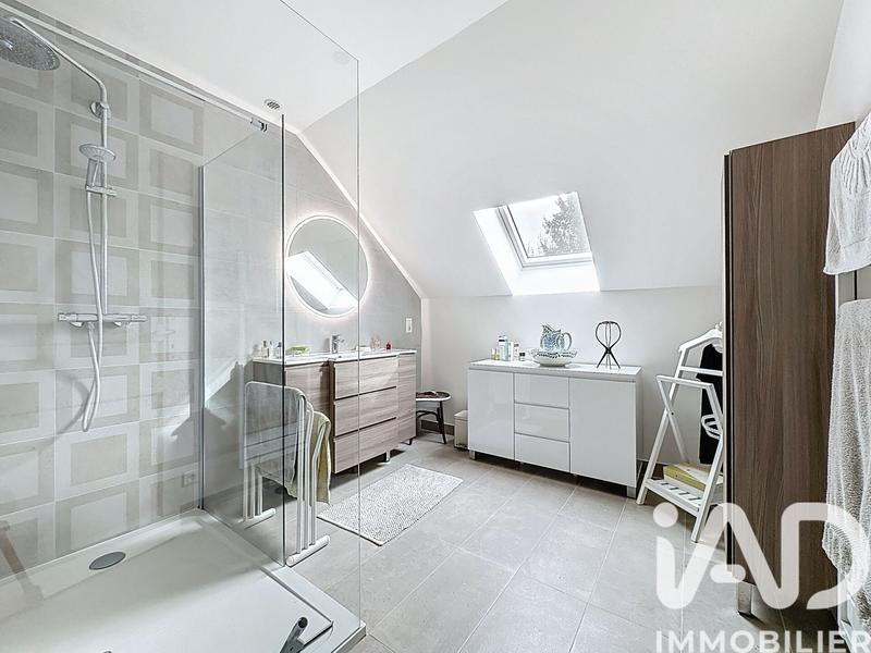 Maison - 118 m² - 5 pièces