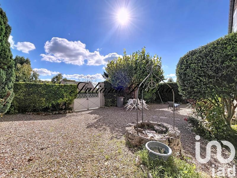 Maison - 216 m² - 9 pièces