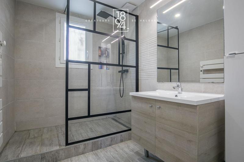 Appartement - 130 m² - 5 pièces