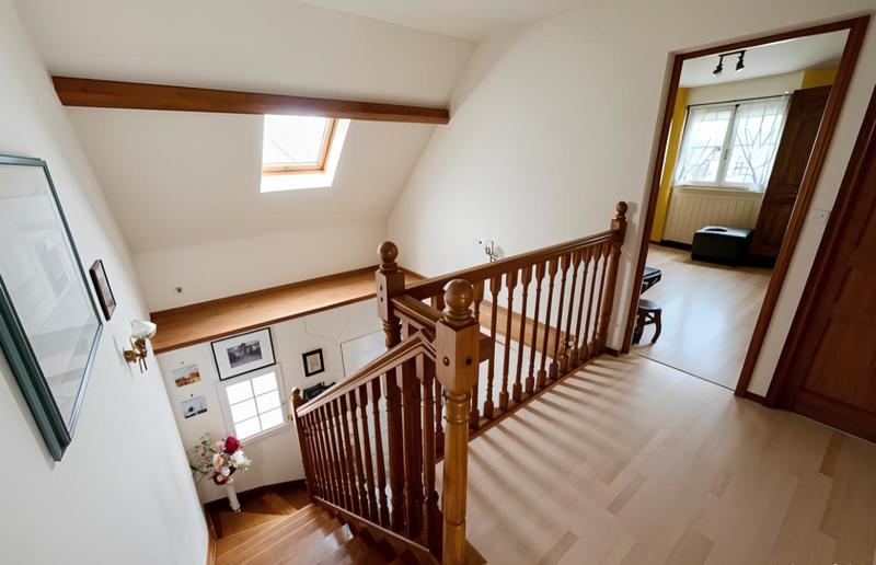 Maison - 159 m² - 6 pièces