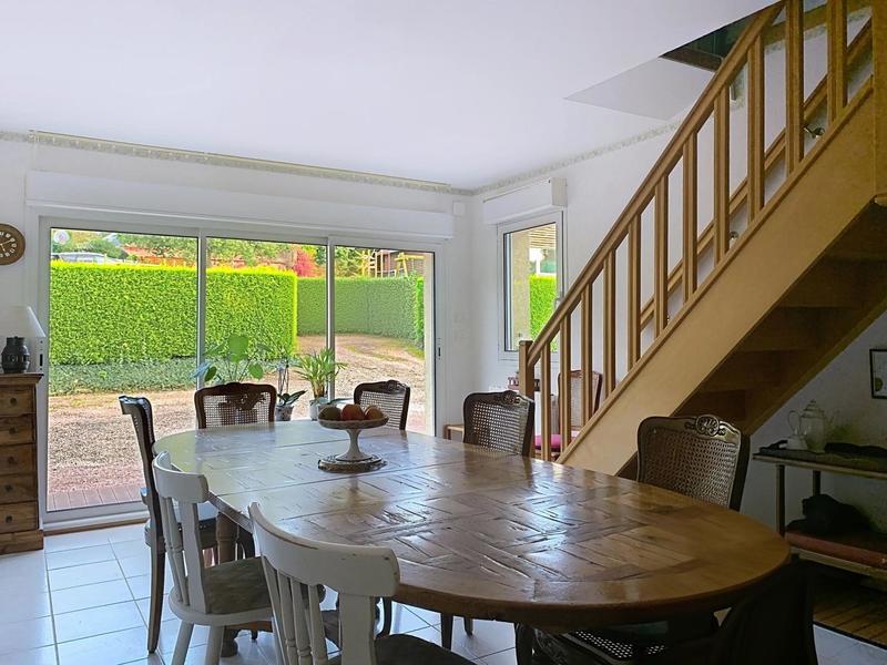 Maison - 136 m² - 7 pièces