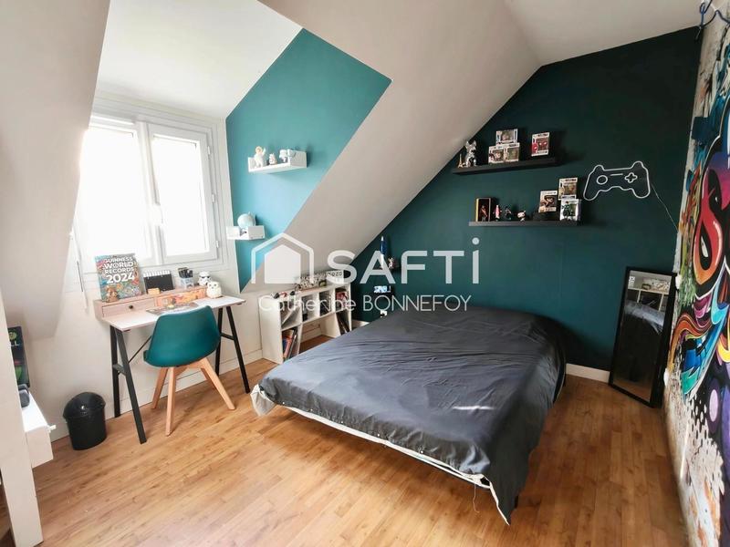 Maison - 190 m² - 11 pièces