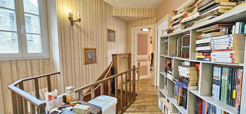 Maison - 142 m² - 7 pièces