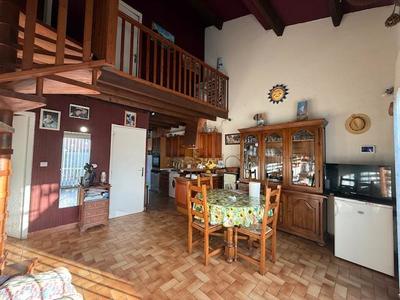 Maison - 57 m² - 4 pièces