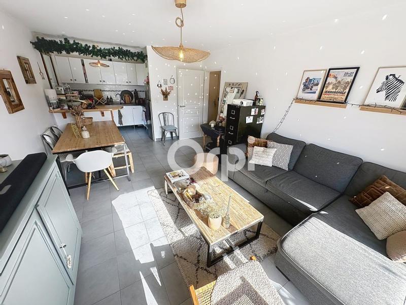 Appartement - 79 m² - 4 pièces