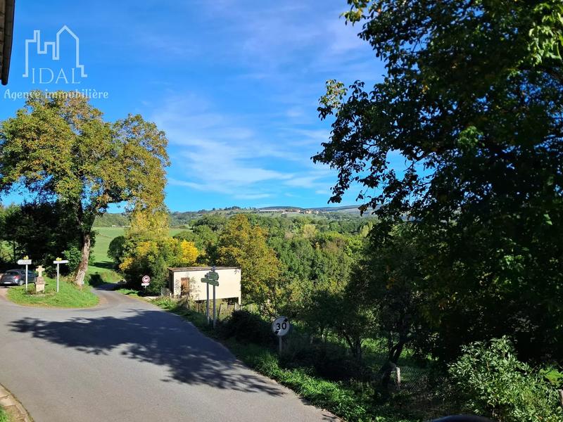 Maison - 226 m² - 12 pièces