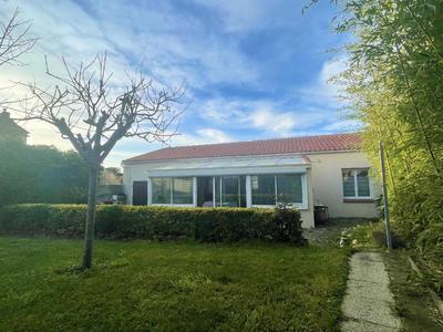 Maison de bourg - 86 m² - 4 pièces