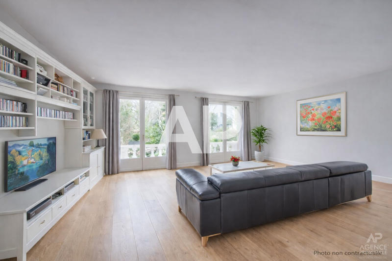 Maison - 152 m² - 8 pièces