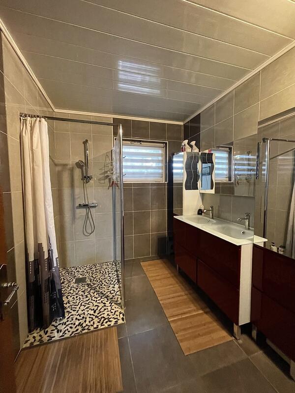 Bastide - 379 m² - 9 pièces