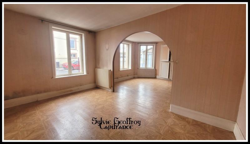 Maison - 85 m² - 5 pièces