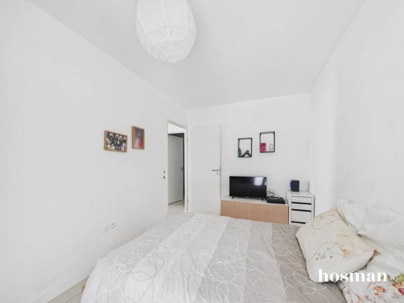Appartement - 95 m² - 4 pièces