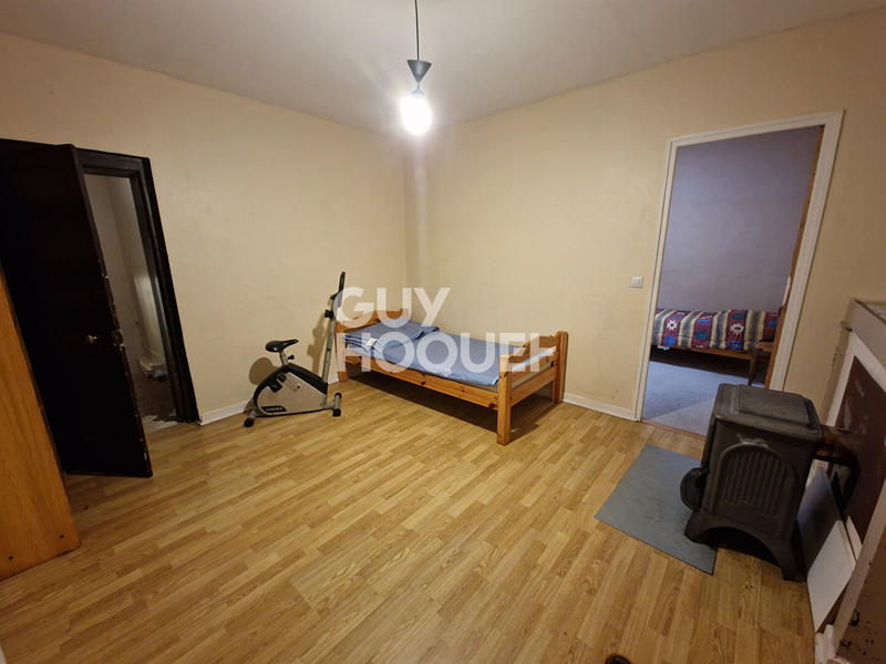 Maison - 342 m² - 14 pièces