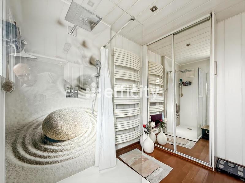 Pavillon - 104 m² - 4 pièces