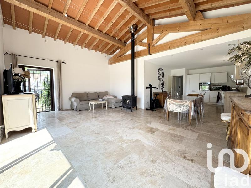 Maison - 159 m² - 5 pièces