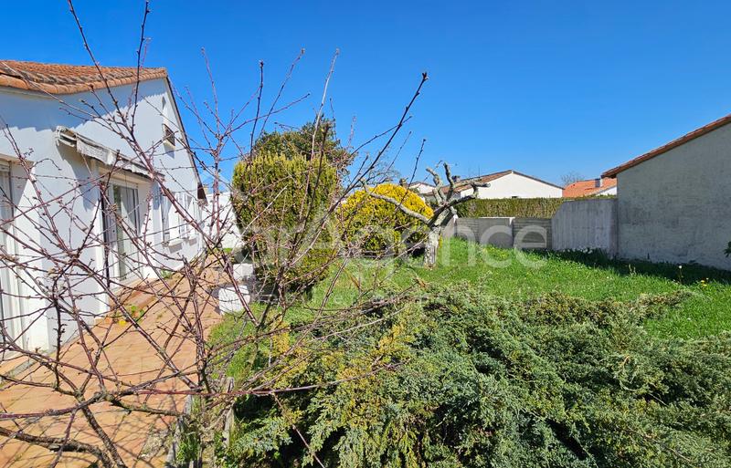 Maison - 92 m² - 4 pièces