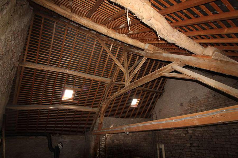 Maison - 96 m² - 5 pièces