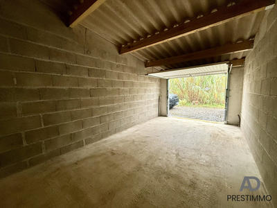 Parking / Garage - 20 m²