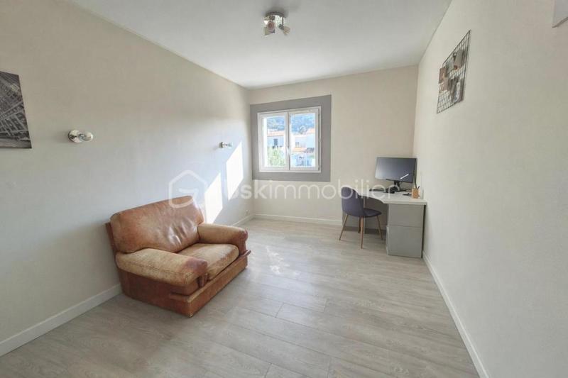 Maison - 165 m² - 5 pièces