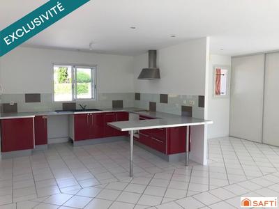 Maison - 103 m² - 5 pièces