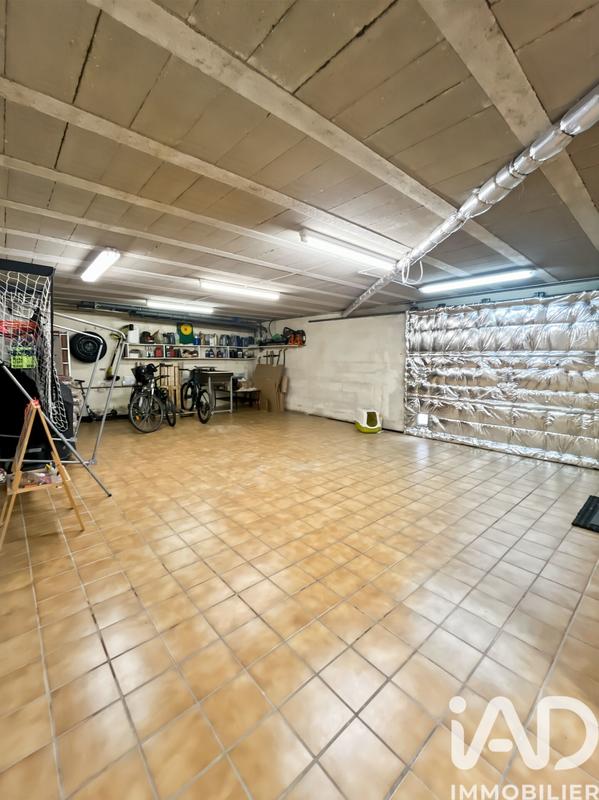 Maison - 165 m² - 8 pièces