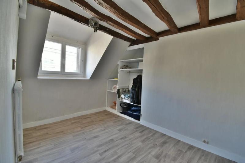 Maison - 189 m² - 9 pièces