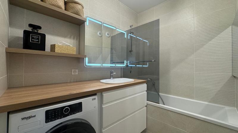 Appartement - 70 m² - 3 pièces