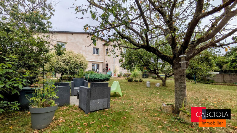 Maison - 210 m² - 7 pièces