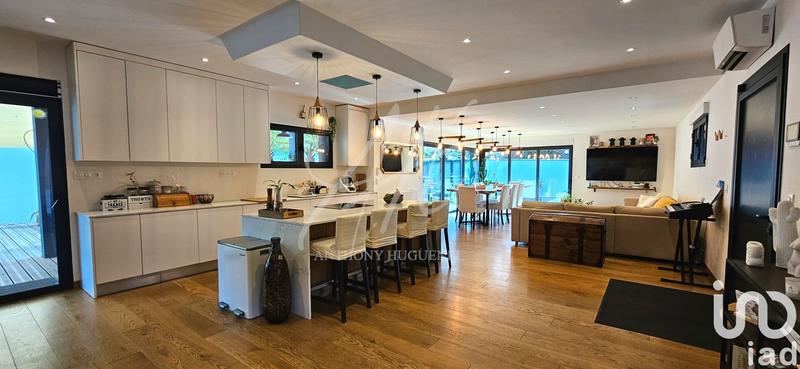 Maison - 150 m² - 5 pièces